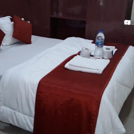 Oyo 66643 Khan Guest House Kolkata Eksteriør bilde